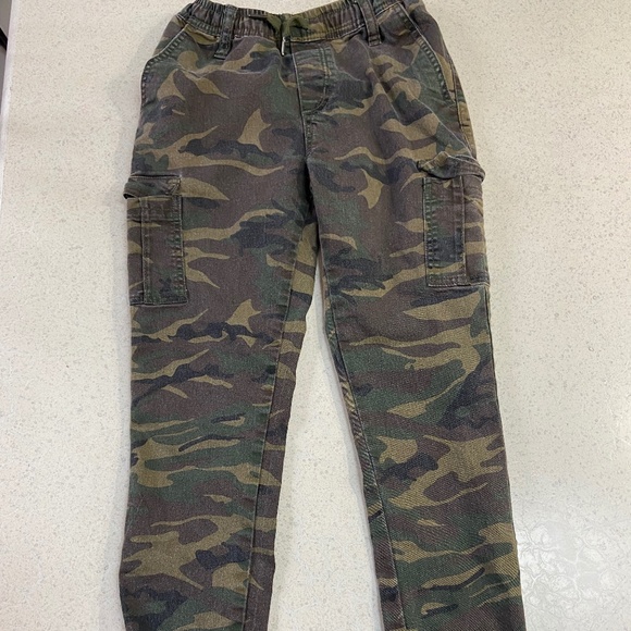Army jogger - Picture 1 of 1